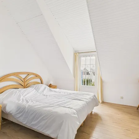 Hébergement de vacances 250m De La Plage, Maison Pour 4 Adultes 3 Enfants *