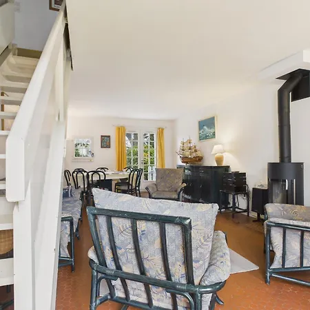 Hébergement de vacances 250m De La Plage, Maison Pour 4 Adultes 3 Enfants