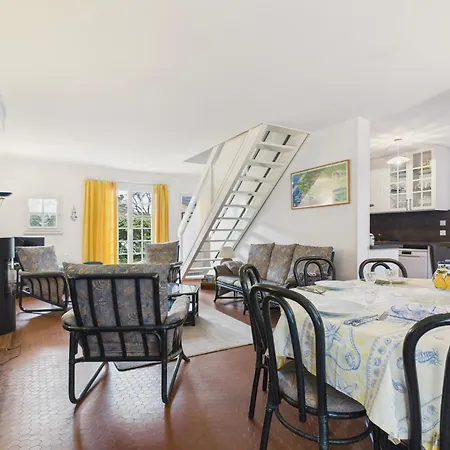 Hébergement de vacances 250m De La Plage, Maison Pour 4 Adultes 3 Enfants